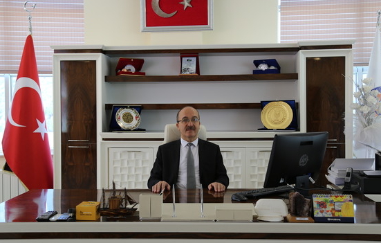 Rektörümüz Prof. Dr. Halil İbrahim Zeybek'in 10 Kasım Atatürk'ü Anma Günü Mesajı