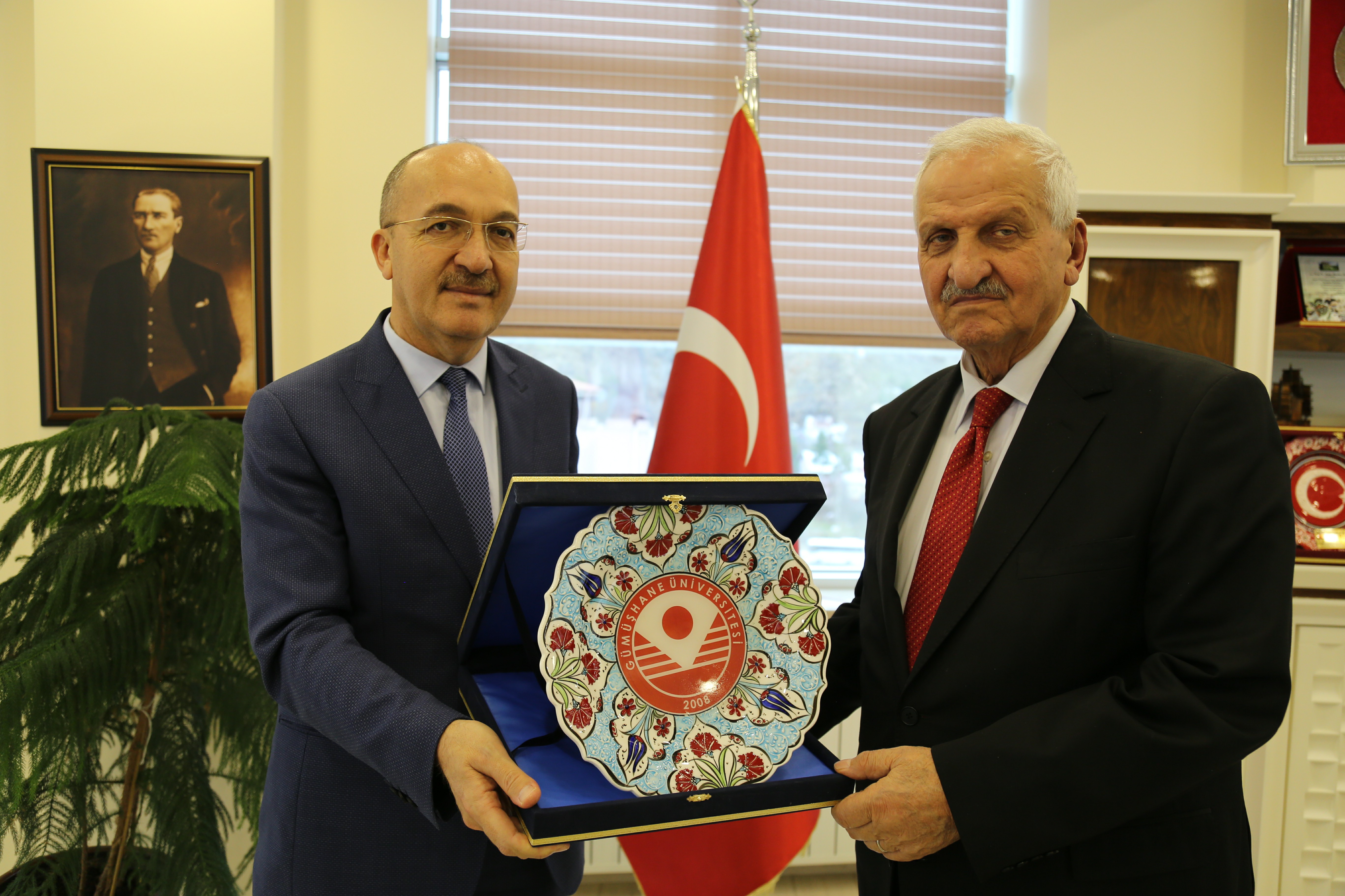 Oltan Sungurla Has Visited Our Rector